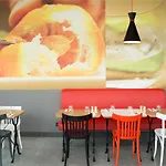 Отель Ibis Stare