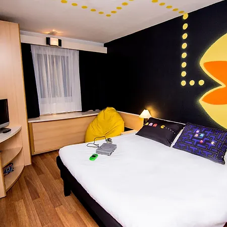 波兹南斯塔勒米亚斯托宜必思酒店 波兹南