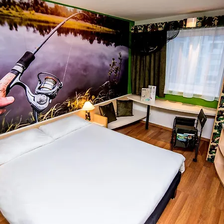 Hotell Ibis Stare
