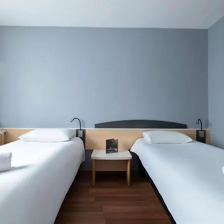 Hotel Ibis Stare