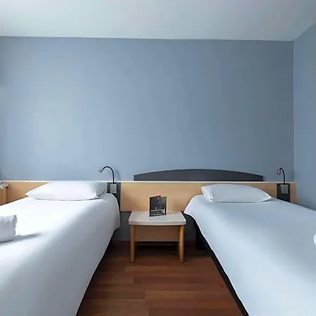 Ibis Stare 2* Poznań