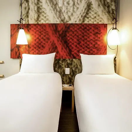 Ibis Stare Hotel 2*